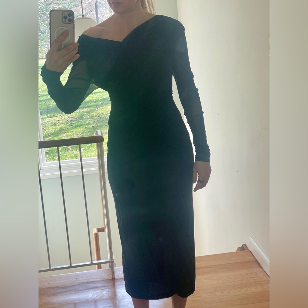 Elegant Navy Blue/Black mesh sleeves off the shoulder glittery Evening Dress
